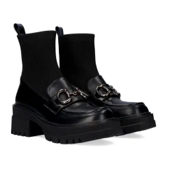 Mulher Exe Shoes Flat Shoes*Mocassim Estilo Meia B079-H227 Preto Com Cadeia Larga Em Prata